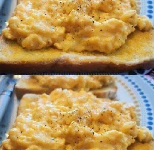 Soft, Fluffy & Creamy Scrambled Eggs